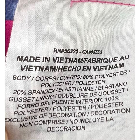 Nike Dri-Fit Lightweight Athletic Patterned Capris - Picture 3 of 4